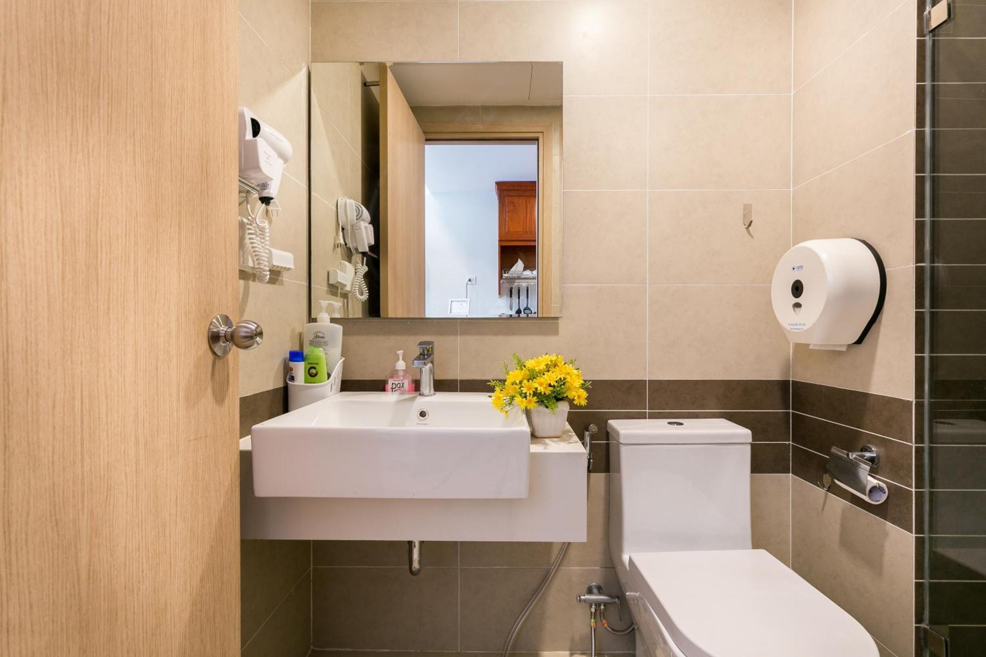Rivergate Residence - Goby Home - Lux Apartment, Near Ben Thanh Ho Chi Minh City Exterior photo